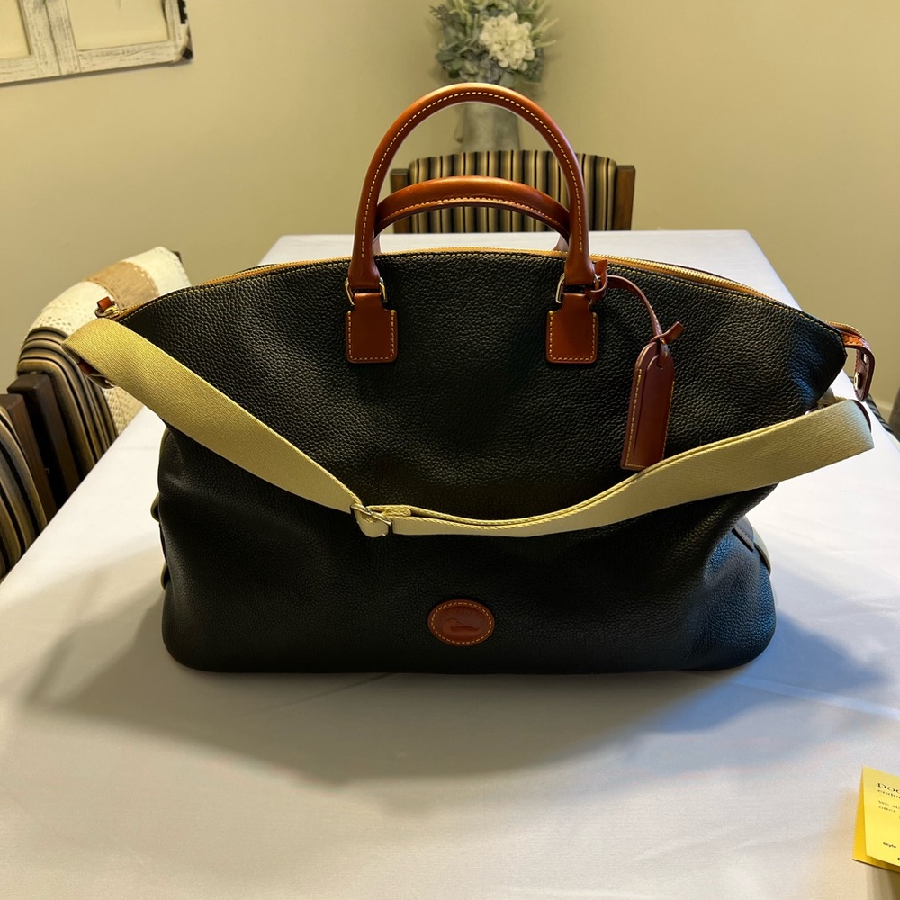 NWOT Dooney & Bourke Black Leather Weekender bag - Picture 2 of 14